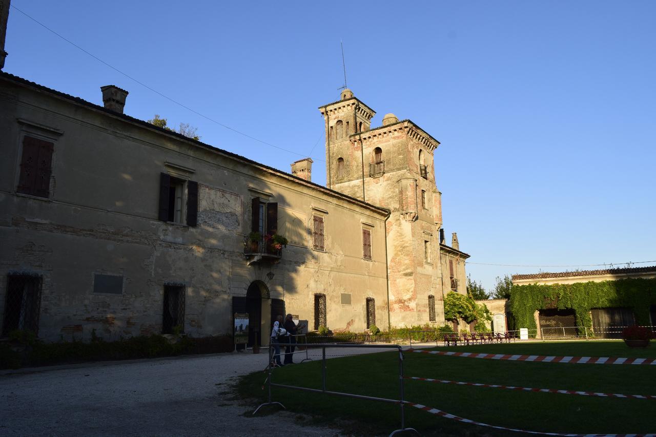 Ostello Castello Mina Della Scala Casteldidone Экстерьер фото