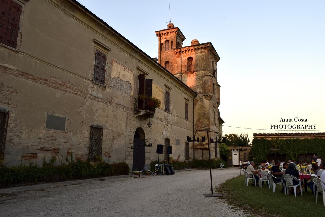 Ostello Castello Mina Della Scala Casteldidone Экстерьер фото