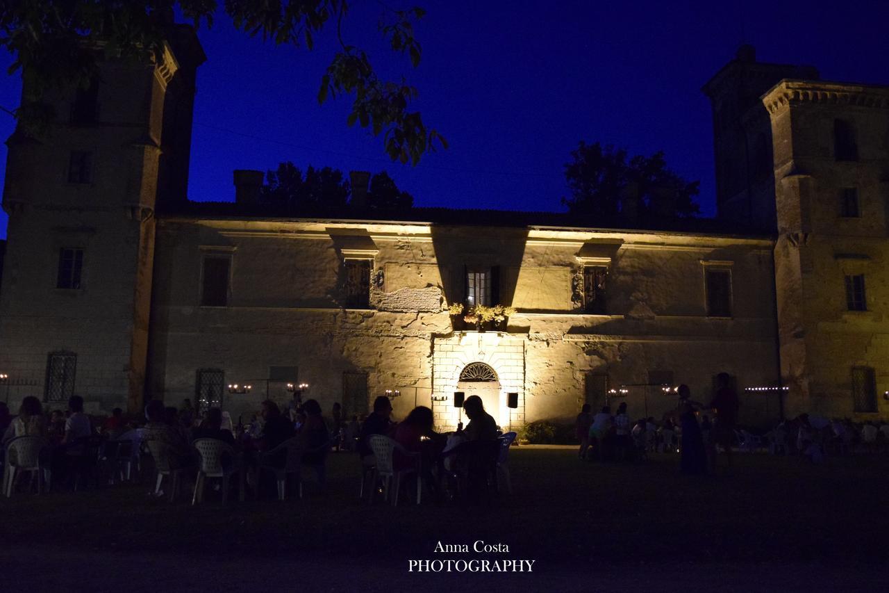 Ostello Castello Mina Della Scala Casteldidone Экстерьер фото
