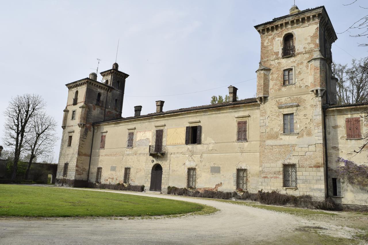 Ostello Castello Mina Della Scala Casteldidone Экстерьер фото