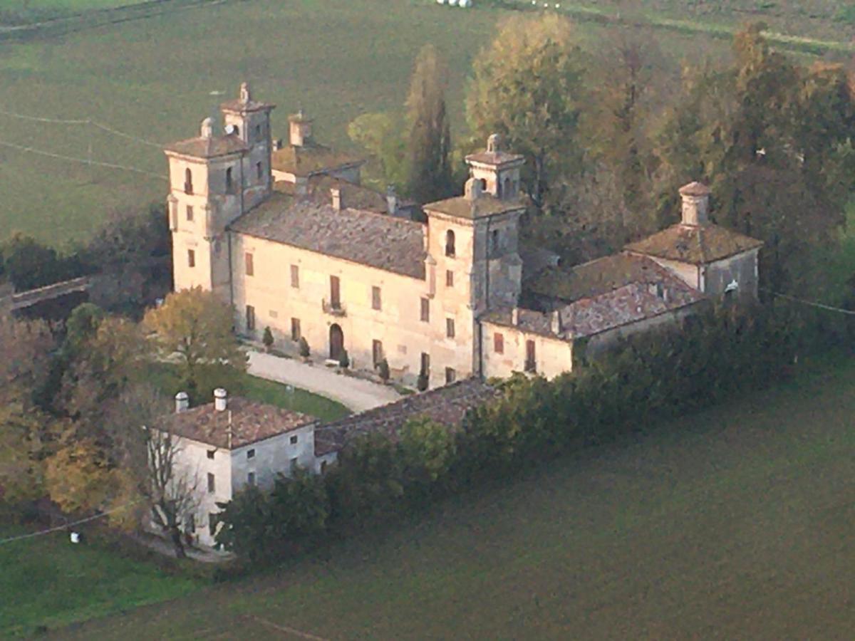 Ostello Castello Mina Della Scala Casteldidone Экстерьер фото